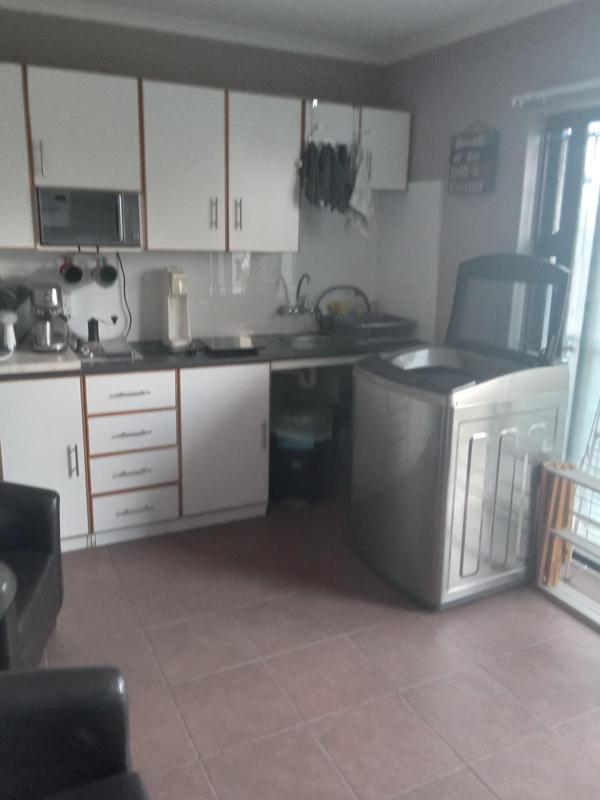8 Bedroom Property for Sale in Wellington Western Cape